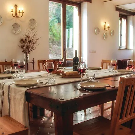 Holiday home Casa Camilla
